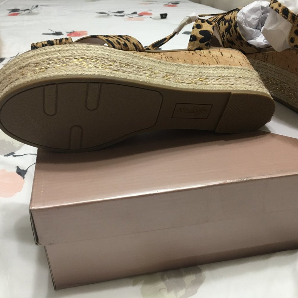 Fergie Pardy Ankle Strap Sandal - Leopard - NIB - Picture 9 of 11